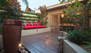 Small Outdoor Space Wall Seating
