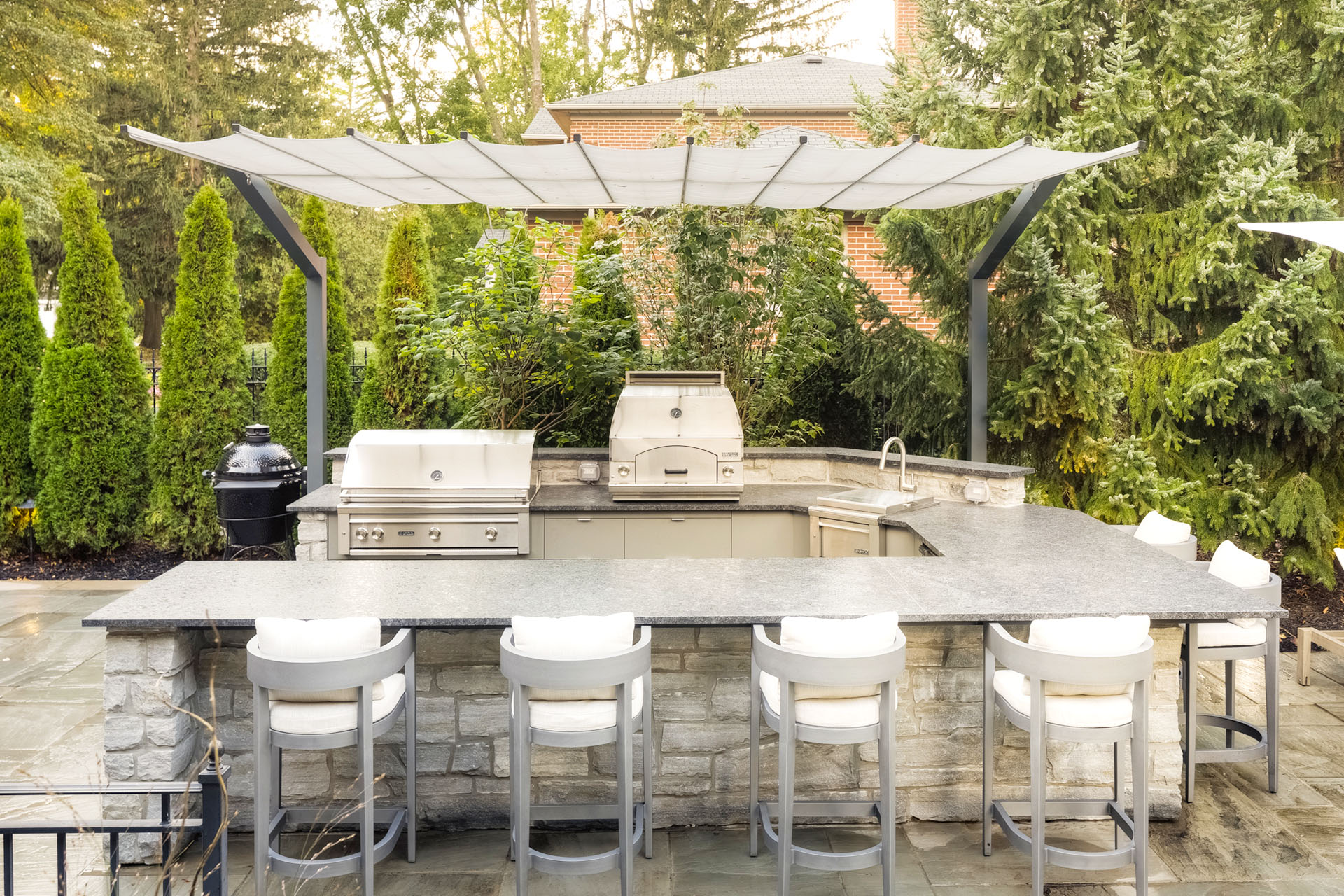 Freestanding Retractable Canopy